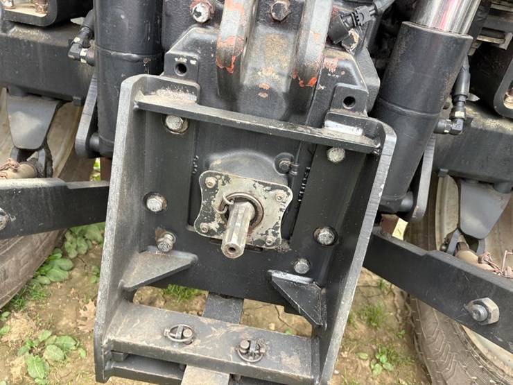 case-mxu125-tractor-image-15