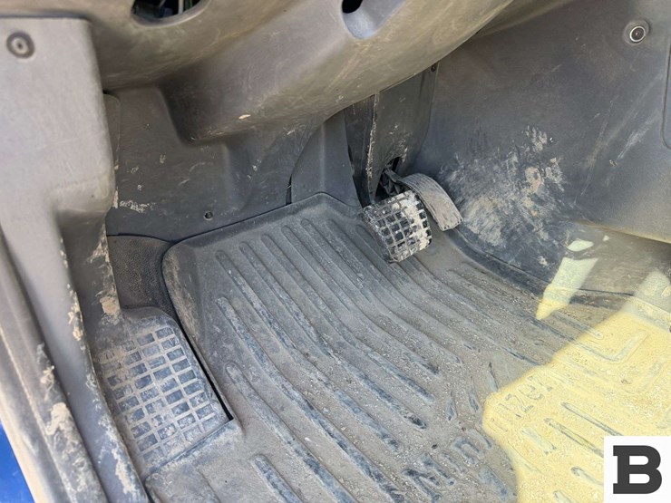 2013-international-prostar-image-41