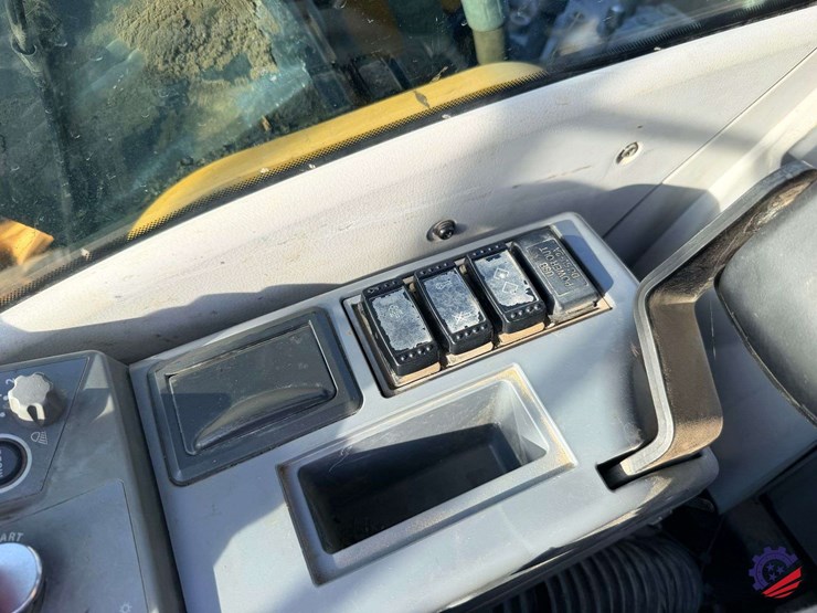 2019-deere-160g-lc-image-99