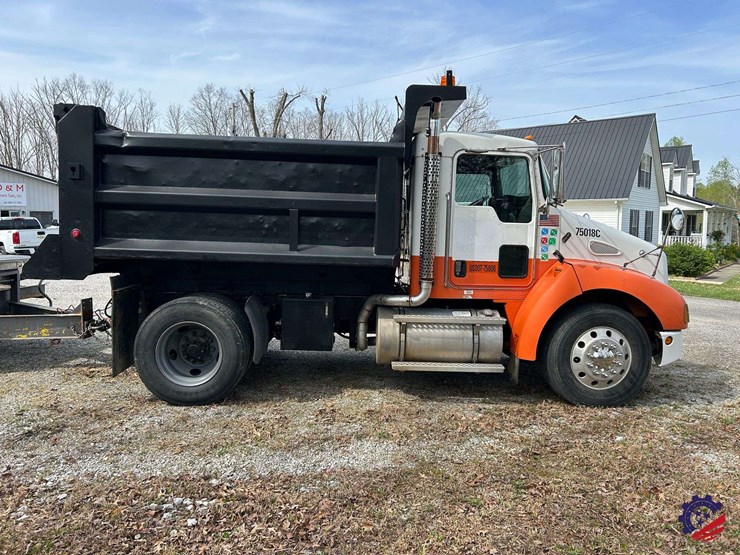 2005-kenworth-t300-image-5