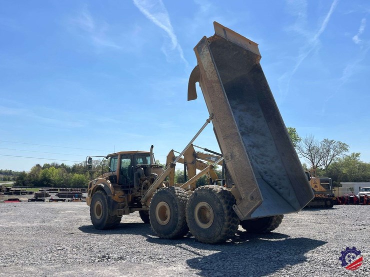 2012-volvo-a40f-image-64