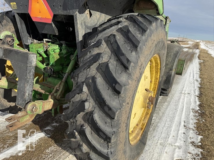 1987-john-deere-4250-image-19