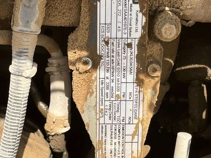 2018-komatsu-d51exi-24-image-33