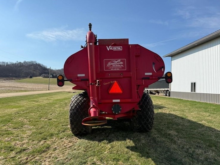 2023-valmetal-auto-trac-5600-gallon-manure-tanker-image-5