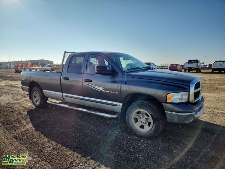 2002-dodge-ram-1500-image-2