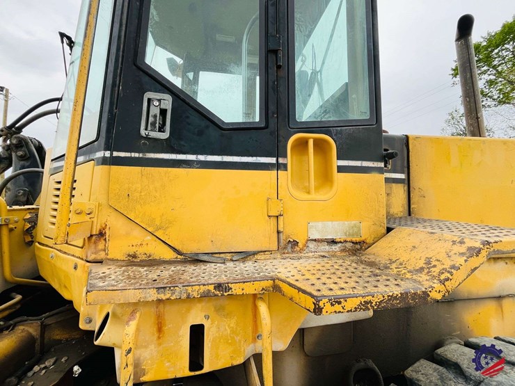 1995-caterpillar-it28f-image-64