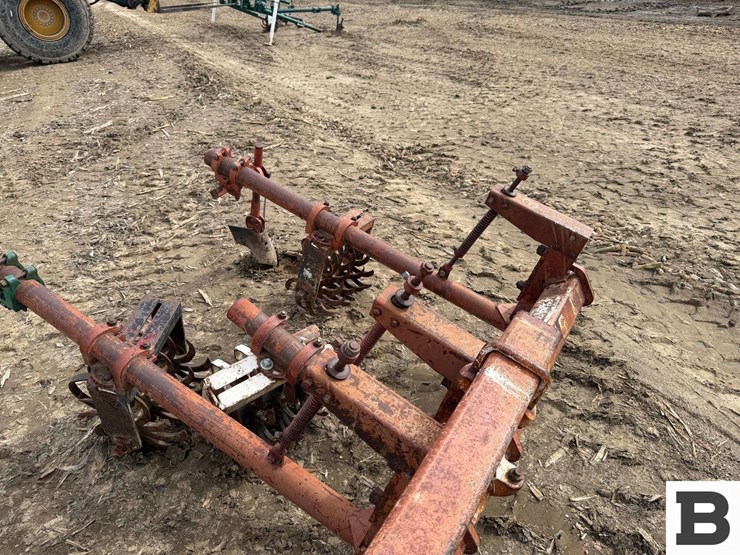 lilliston-rolling-cultivator-image-7