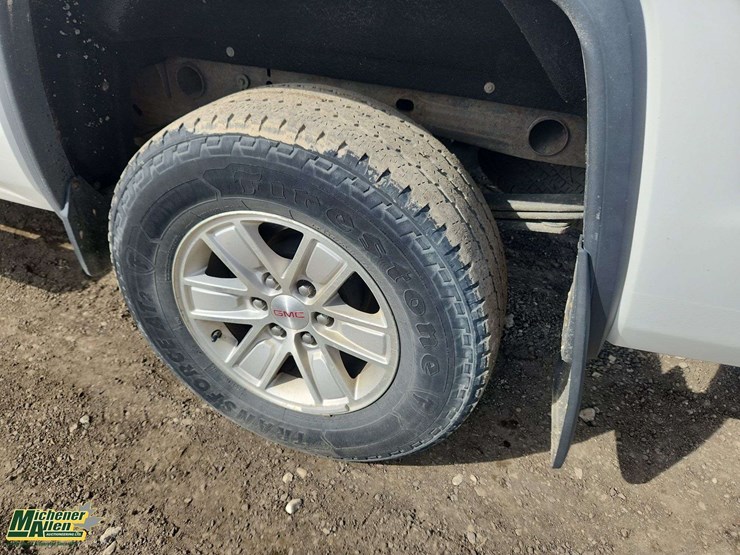 2015-gmc-sierra-1500-image-10