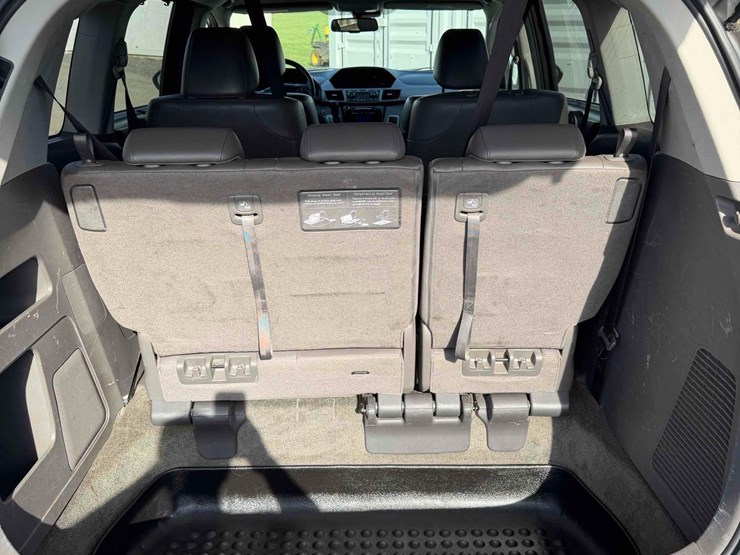 2015-honda-odyssey-image-9