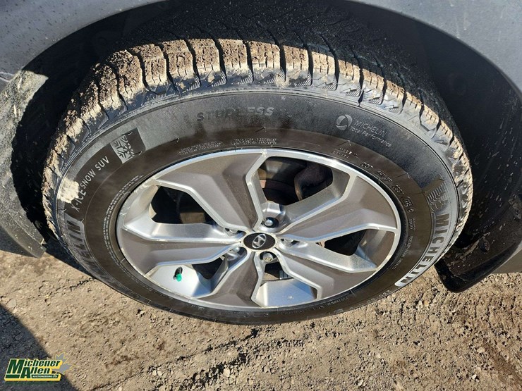 2015-hyundai-santa-fe-image-28