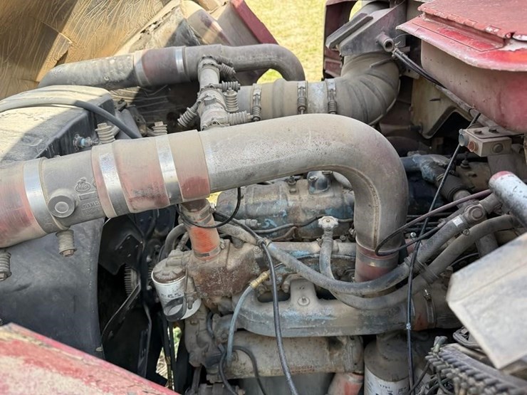 1991-mack-dm690s-image-34