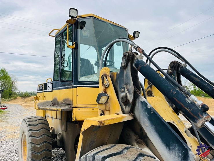 1995-caterpillar-it28f-image-23