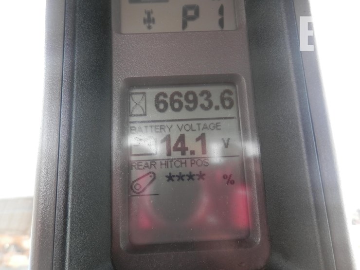 new-holland-tj330-image-5