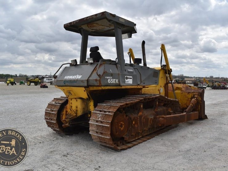 komatsu-d65ex-12-image-5