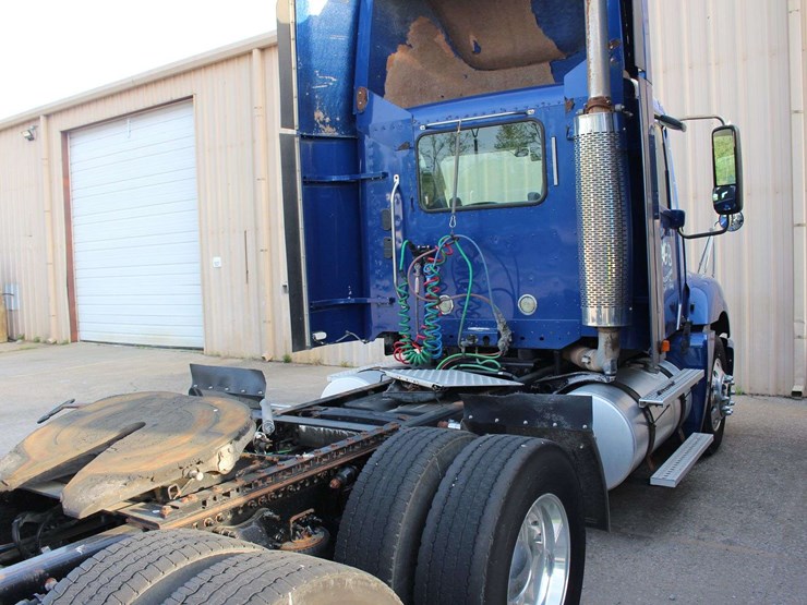 2018-freightliner-semi-3alxa7007jdjt5039-mileage:-does-not-run-image-23