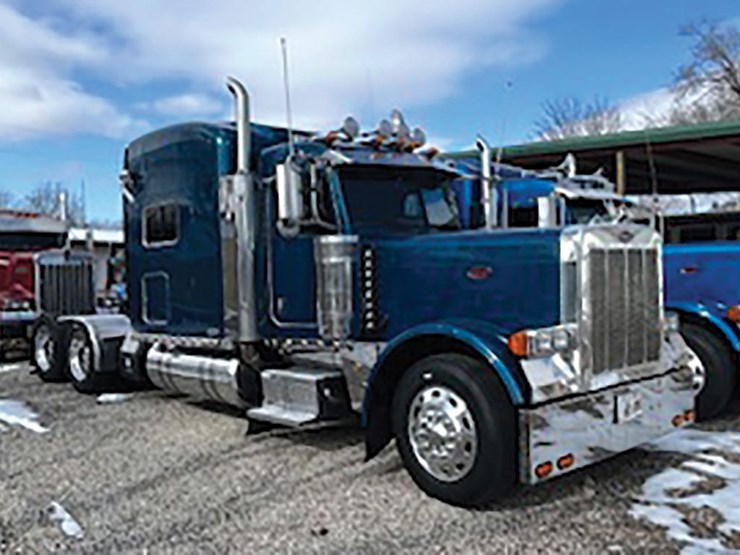 2007-peterbilt-379-image-1