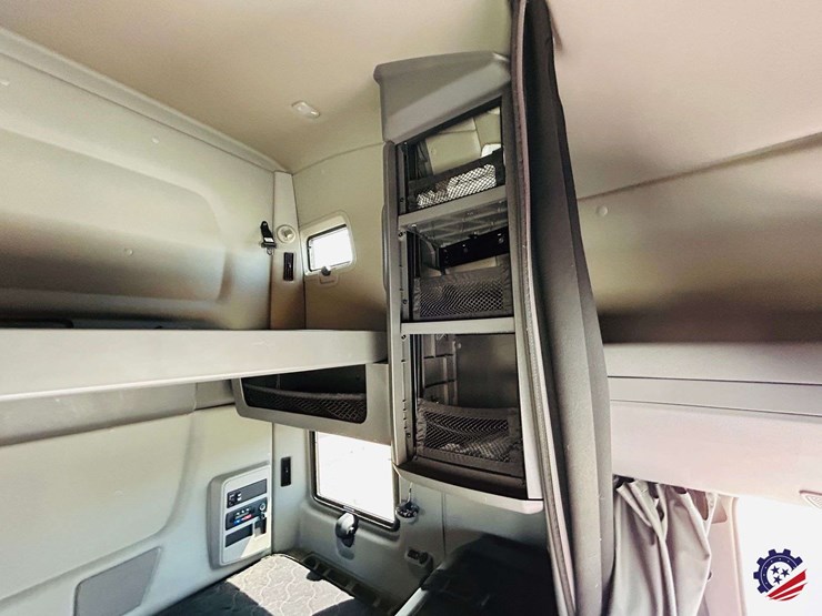 2024-international-lt62f-t/a-truck-tractor-image-88