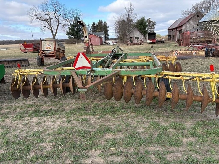 john-deere-210-image-5