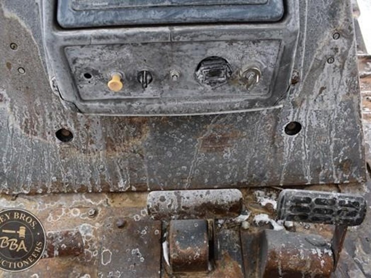 komatsu-d65ex-12-image-66