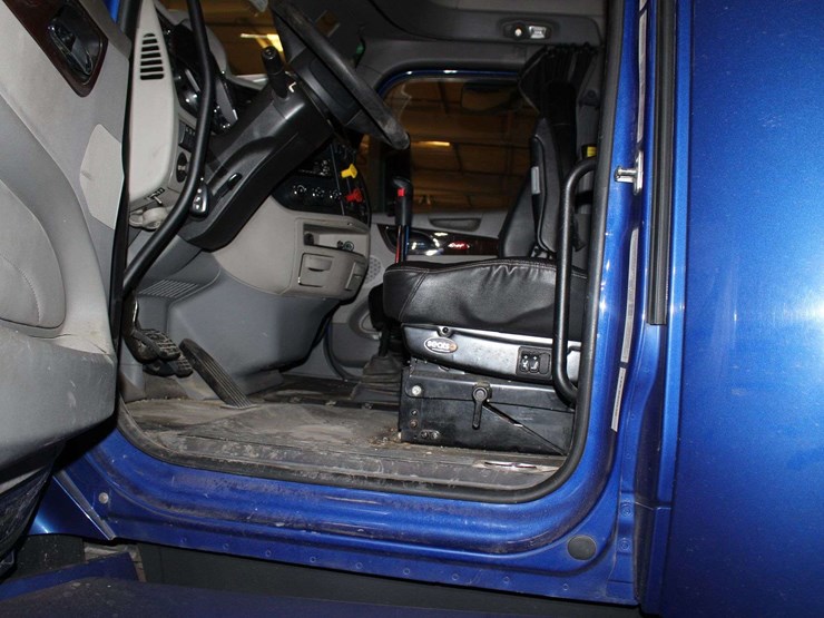 2019-peterbilt-glider-1npbggggx0d654893-mileage:-milage-unknown-image-58