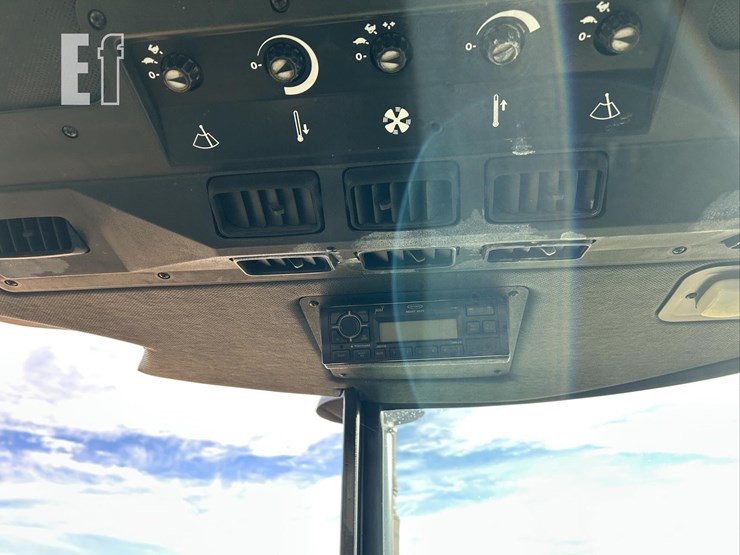 john-deere-4440-image-53