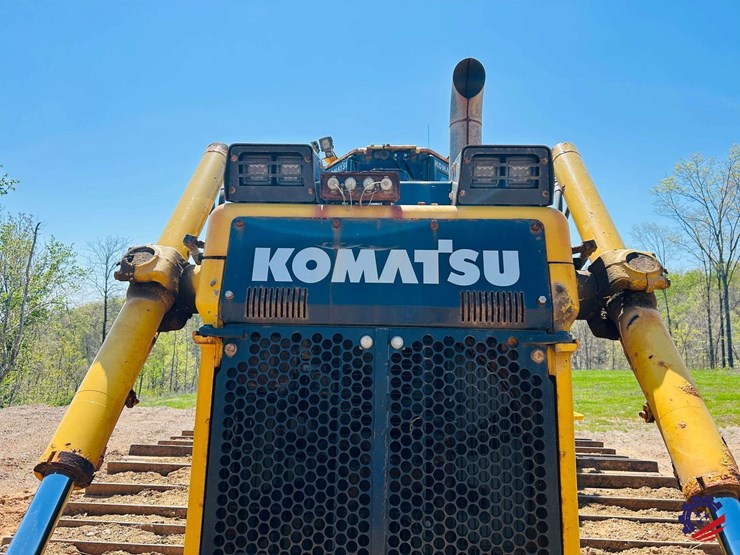 2023-komatsu-d65px-18-image-9