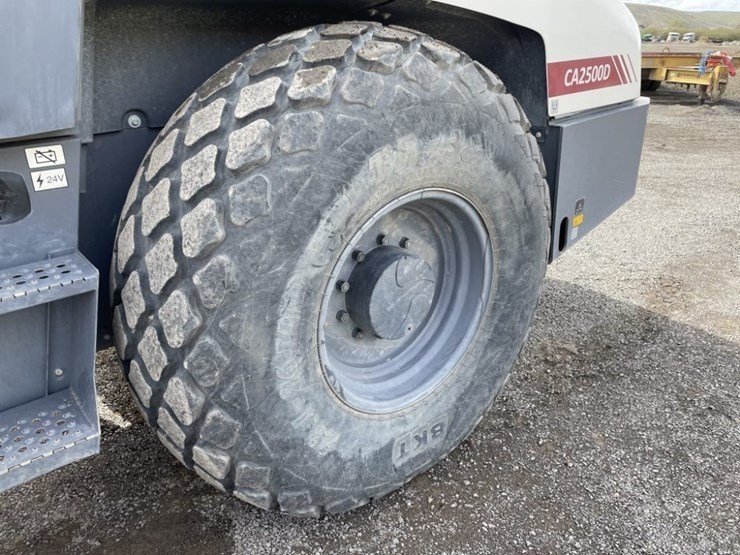 2022-dynapac-ca2500d-image-9