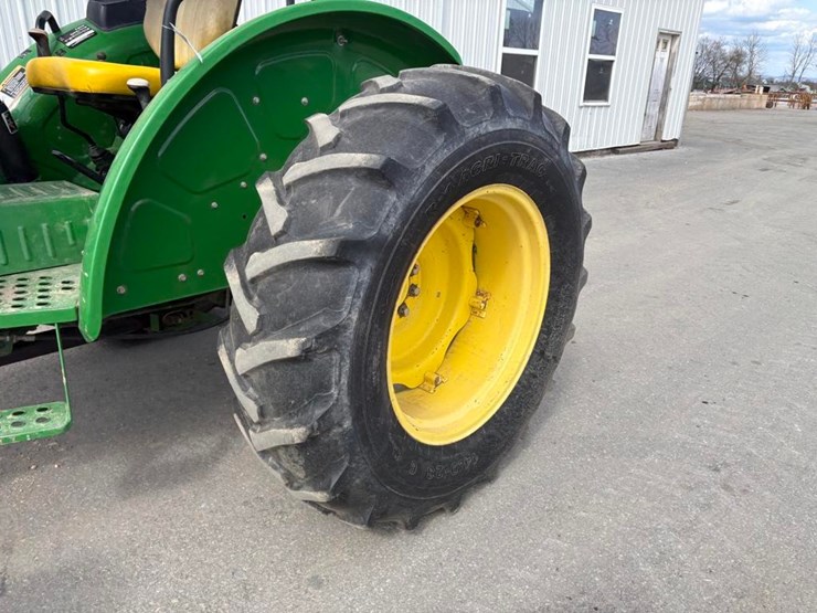 john-deere-5065e-image-10