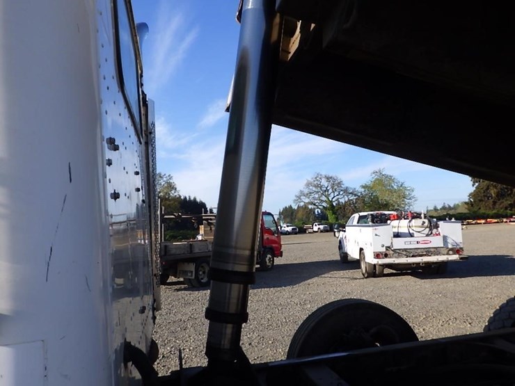 1999-international-9300-image-10