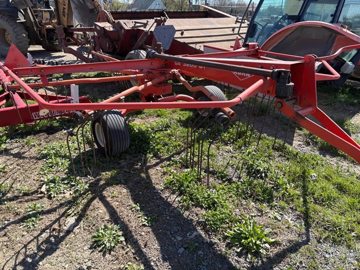 kuhn-ga3200gt-image-8