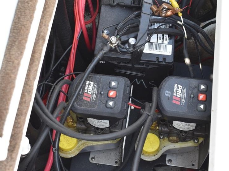 2006-stratos-201proxl-44817-image-56