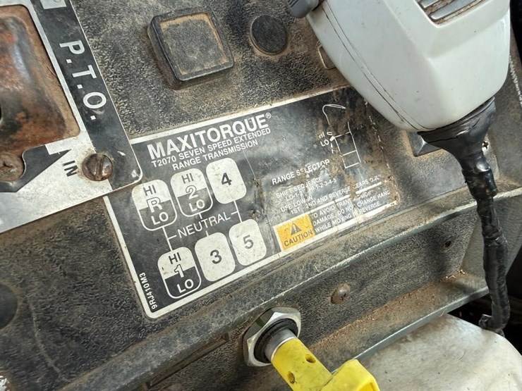 1991-mack-dm690s-image-20