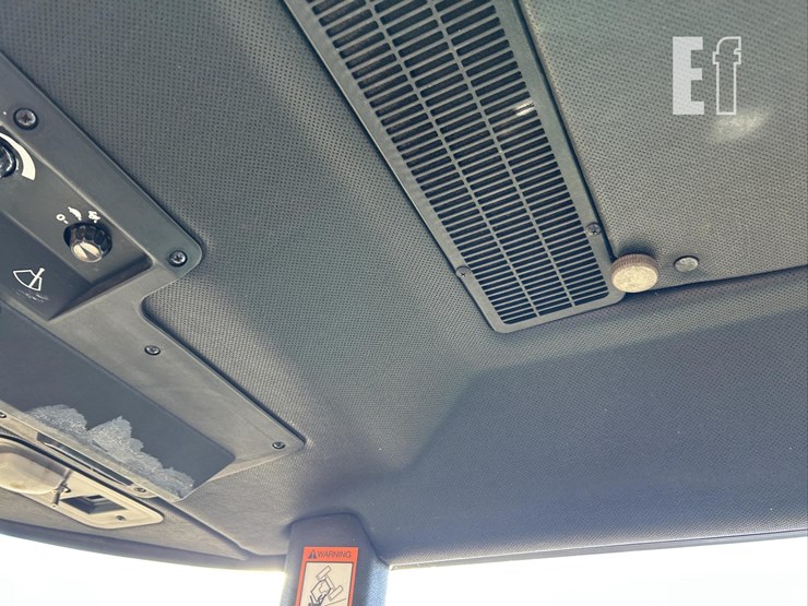 john-deere-4440-image-48