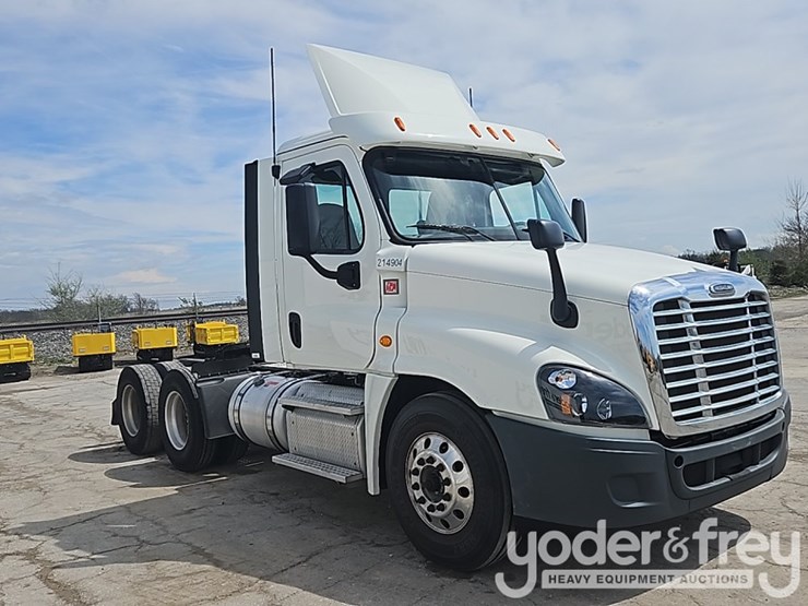 2019-freightliner-cascadia-125-image-2