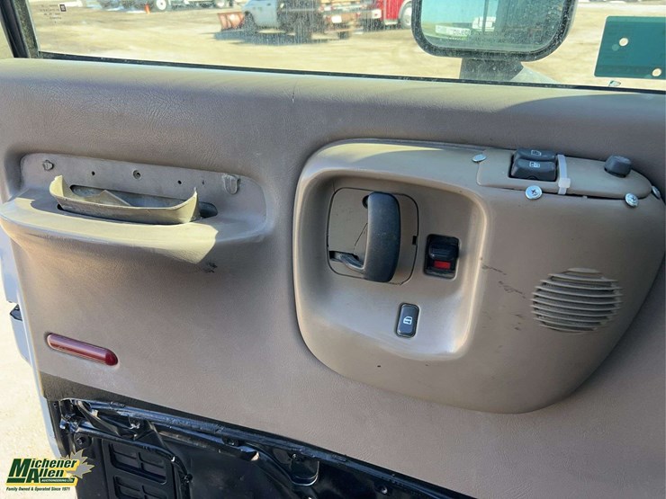 2008-gmc-topkick-c5500-image-22