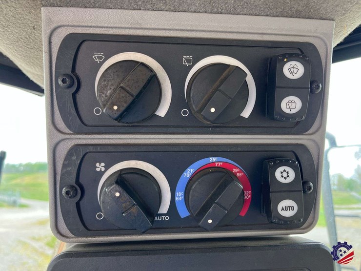 2019-caterpillar-950m-image-104