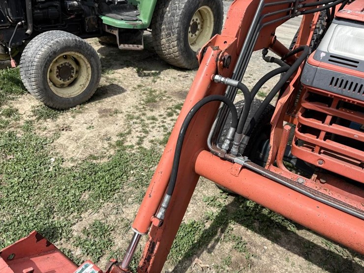 kubota-l2350-image-6