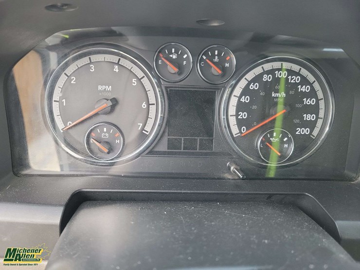 2010-dodge-ram-1500-image-12