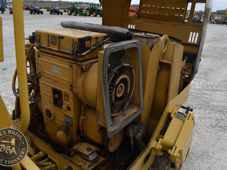 1999-caterpillar-cb-224c-image-33