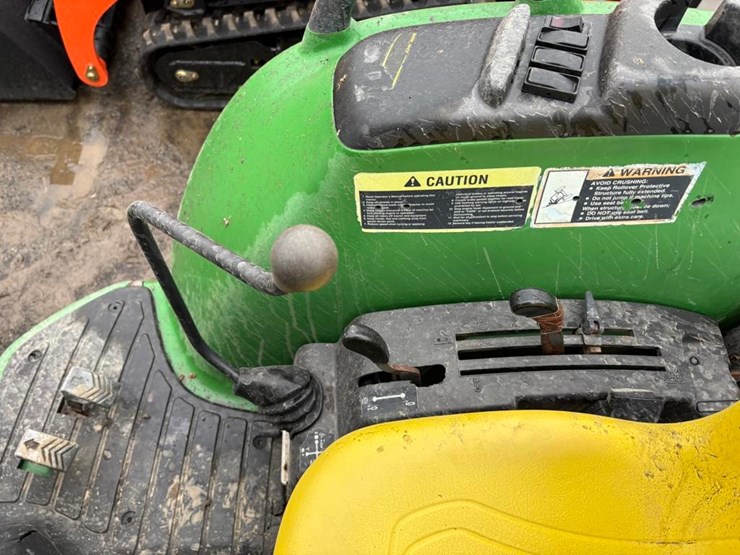 john-deere-4320-image-17