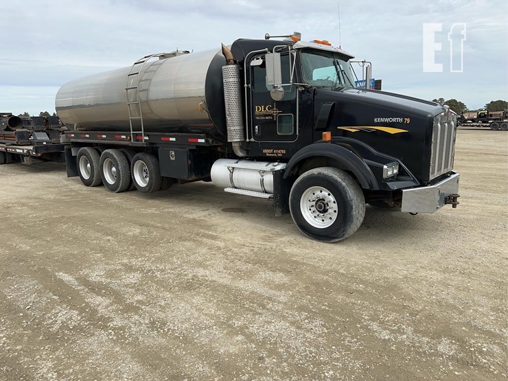 2003-kenworth-t800-image-7