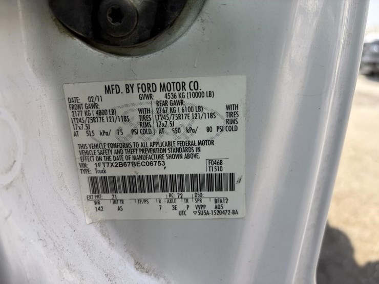 2011-ford-f250-image-19