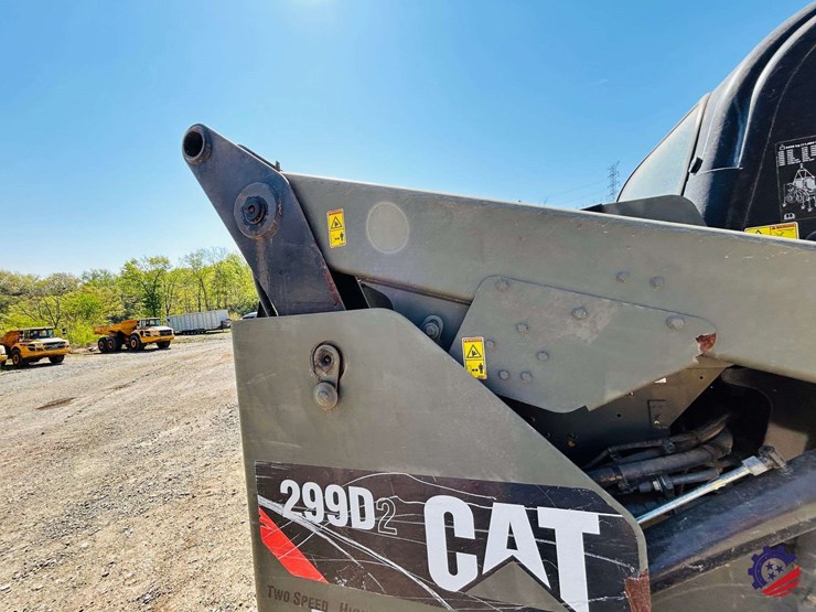 2018-caterpillar-299d2-image-37