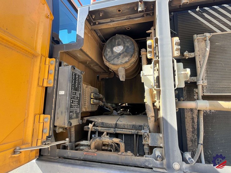 2017-volvo-ec300el-image-53