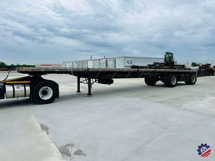 2000-transcraft-flatbed-trailer-t/a-flatbed-truck-image-1