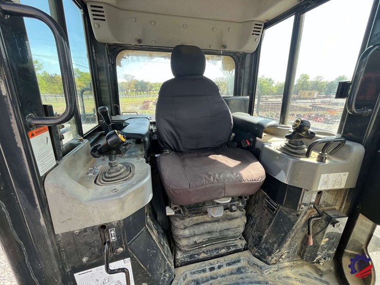 2018-komatsu-d51exi-24-image-57