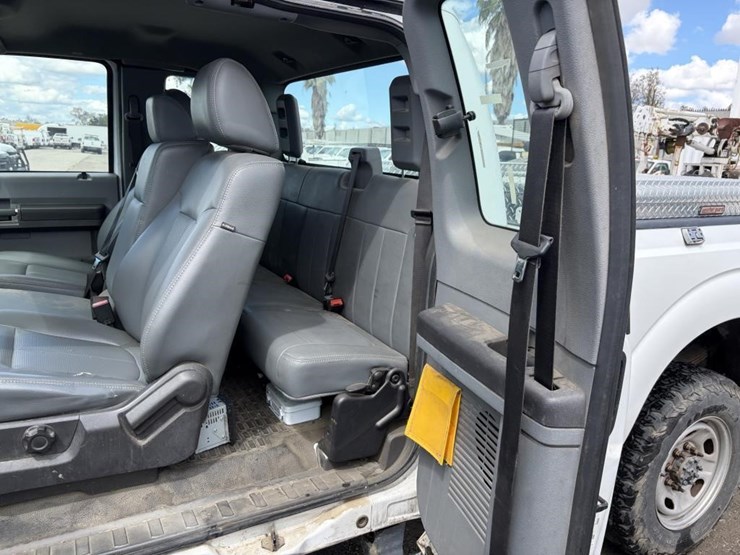 2011-ford-f250-image-11