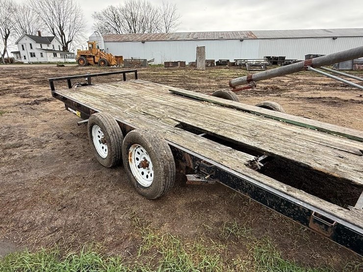 2015-h-&-h-tandem-axle-trailer-image-5