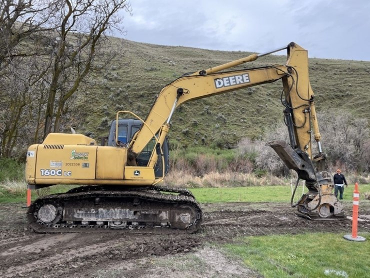 2007-deere-160c-lc-image-6