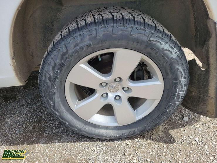 2010-dodge-ram-1500-image-31